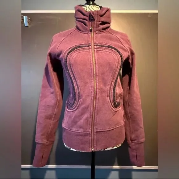 Lululemon Cuddle Up Scuba Hoodie – Plum / Wine - Picture 2 of 6